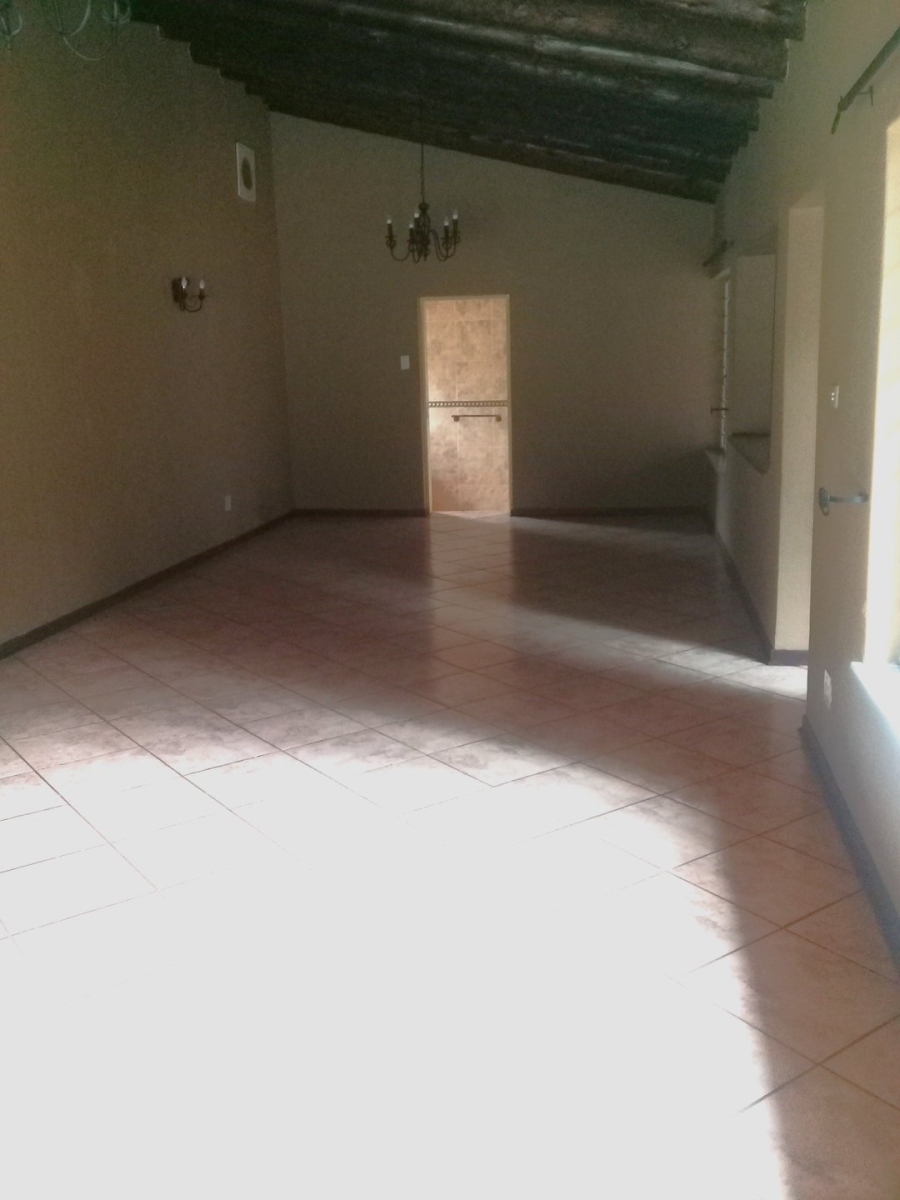 To Let 3 Bedroom Property for Rent in Schoemansville North West